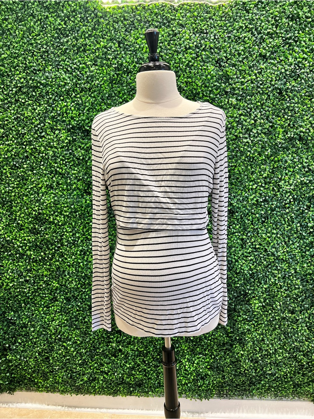 Striped Long-Sleeve Maternity/Nursing Top - Black & White -Seraphine